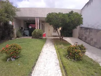 Imóvel Comercial com 4 Quartos à venda, 250m² no São José, Aracaju