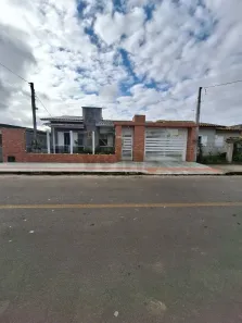 Sobrado com 5 Quartos à venda, 134m² no Quarta Linha, Criciúma