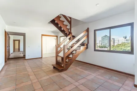 Cobertura com 3 Quartos para alugar, 245m² no Mont Serrat, Porto Alegre