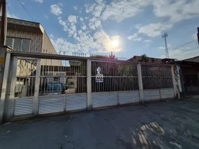 Casa com 3 Quartos à venda, 220m² no Parque Novo Mundo, São Paulo