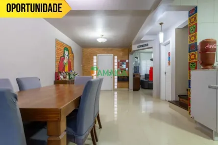 Sobrado com 3 Quartos à venda, 167m² no Xaxim, Curitiba