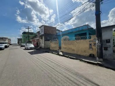 Casa com 4 Quartos à venda, 220m² no São Jorge, Manaus