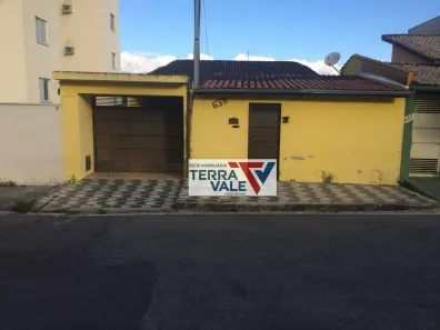 Casa com 4 Quartos à venda, 200m² no Cruz, Lorena