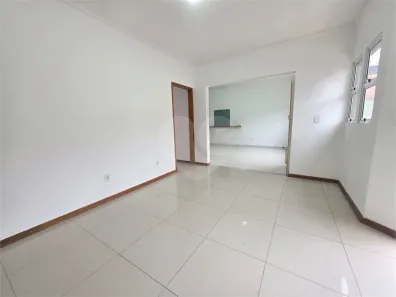 Casa com 3 Quartos para alugar, 100m² no Bosque, Vinhedo
