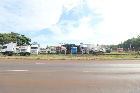 Imóvel Comercial à venda, 3870m² no Paulista, Londrina