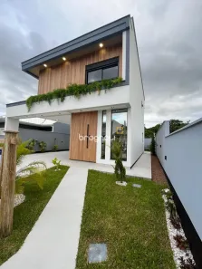 Casa com 4 Quartos à venda, 138m² no Forquilhas, São José