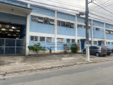 Galpão/Depósito/Armazém à venda, 1759m² no Canhema, Diadema