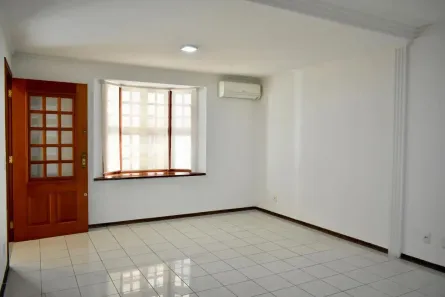 Casa com 3 Quartos à venda, 140m² no Planalto Paulista, São Paulo