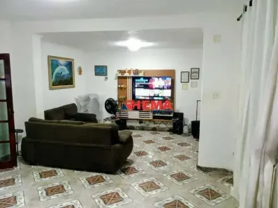 Sobrado com 3 Quartos à venda, 100m² no Embaré, Santos
