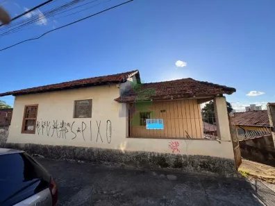 Casa com 2 Quartos à venda, 113m² no Vila Formosa, Jacareí