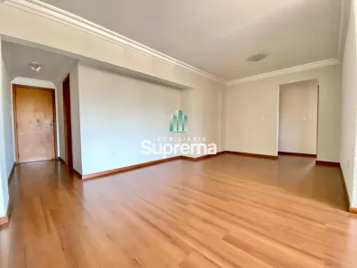 Apartamento com 3 Quartos para alugar, 106m² no Centro, Itajaí