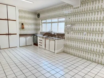 Sobrado com 3 Quartos para alugar, 12m² no Parque São Jorge, São Paulo