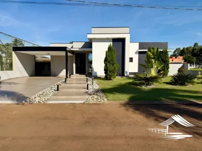 Casa de Condomínio com 3 Quartos à venda, 1000m² no Torninos, Cesário Lange