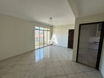 Apartamento com 3 Quartos para alugar, 100m² no Santa Mônica, Uberlândia