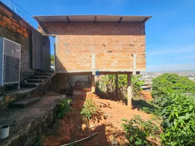 Lote/Terreno à venda, 325m² no Jardim dos Comerciários (Venda Nova), Belo Horizonte