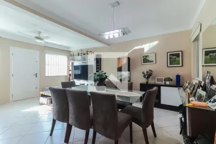 Casa com 3 Quartos à venda, 180m² no Jardim das Vertentes, São Paulo