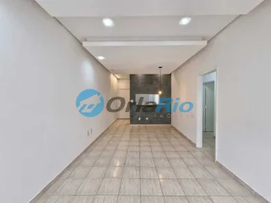 Apartamento com 2 Quartos à venda, 61m² no Leme, Rio de Janeiro