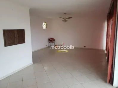 Sobrado com 4 Quartos à venda, 170m² no Pinheirinho, Santo André
