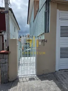 Casa com 2 Quartos para alugar, 75m² no Água Fria, São Paulo