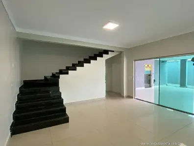 Sobrado com 3 Quartos à venda, 310m² no Residencial Olinda, Goiânia