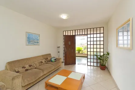 Casa com 4 Quartos à venda, 320m² no Sagrada Família, Belo Horizonte