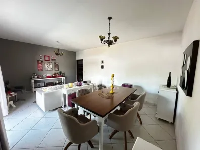 Casa com 3 Quartos à venda, 229m² no Velha, Blumenau