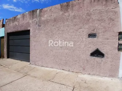 Casa com 4 Quartos para alugar, 180m² no Loteamento Residencial Pequis, Uberlândia
