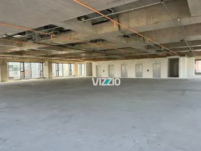 Prédio Comercial para alugar, 909m² no Pinheiros, São Paulo