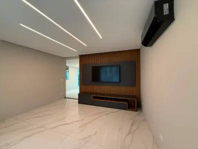 Casa de Condomínio com 3 Quartos para alugar, 270m² no Parque Residencial Itapeti, Mogi das Cruzes