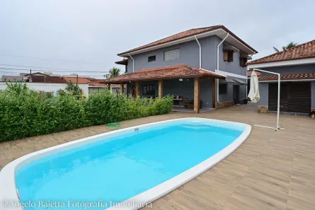 Sobrado com 5 Quartos à venda, 373m² no Bal Stella Maris, Peruíbe