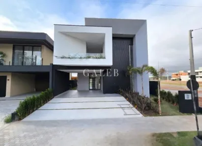 Sobrado com 3 Quartos à venda, 370m² no Vila Santista, Atibaia