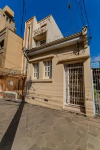 Casa com 2 Quartos à venda, 100m² no Rio Branco, Porto Alegre