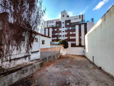 para alugar, 300m² no Centro, Divinópolis