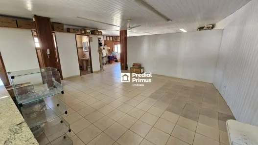 Ponto Comercial para alugar, 189m² no Centro, Nova Friburgo