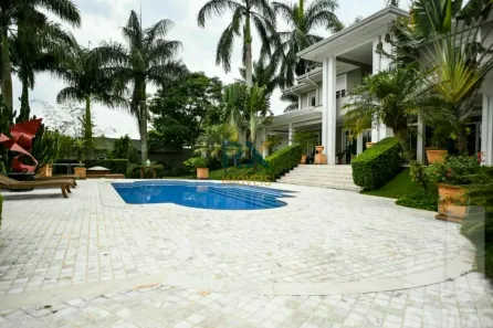 Sobrado com 5 Quartos à venda, 1000m² no Jardim Torino, Cotia