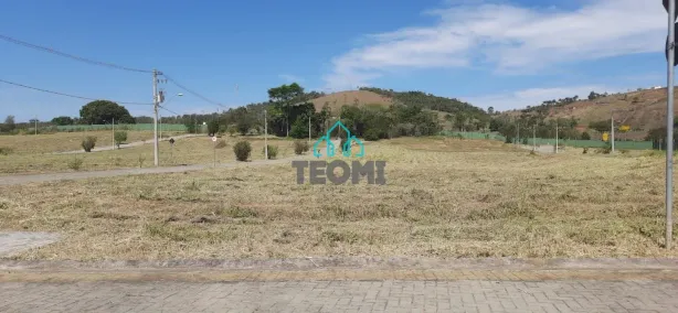Lote/Terreno à venda, 411m² no Chácara São Félix, Taubaté
