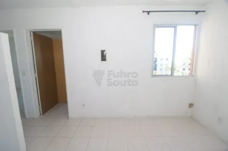 Apartamento com 2 Quartos para alugar, 45m² no Três Vendas, Pelotas