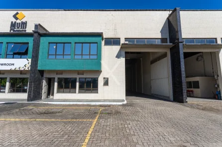 Galpão/Depósito/Armazém para alugar, 700m² no Sarandi, Porto Alegre