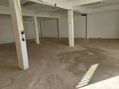 Galpão/Depósito/Armazém para alugar, 130m² no Centro, Maceió