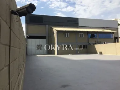 com 1 Quarto para alugar, 1600m² no Granja dos Cavaleiros, Macaé