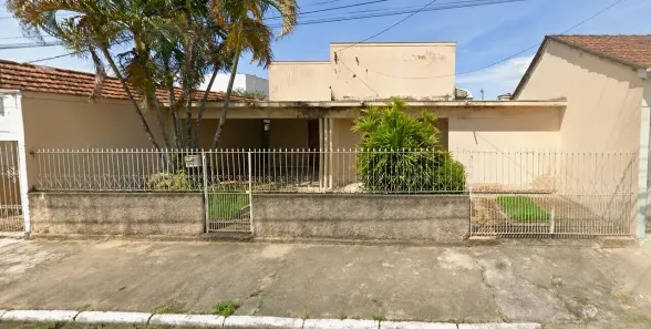 Casa com 3 Quartos à venda, 180m² no Vila Carmem, Cachoeira Paulista