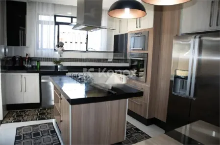 Casa com 3 Quartos à venda, 164m² no Vila Gustavo, São Paulo