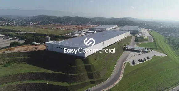 Galpão/Depósito/Armazém para alugar, 4390m² no Parque Regina, São João de Meriti