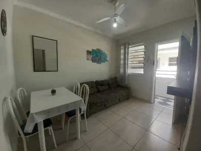 Apartamento com 2 Quartos para alugar, 43m² no Guilhermina, Praia Grande