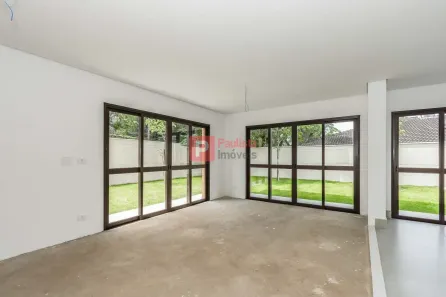 Sobrado com 4 Quartos à venda, 292m² no Jardim Prudência, São Paulo