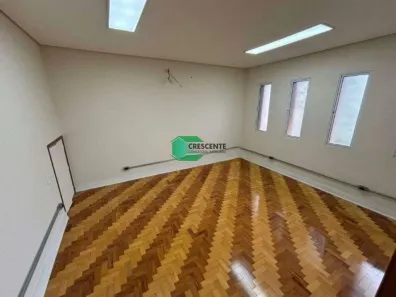 Sobrado com 3 Quartos para alugar, 201m² no Vila Alpina, Santo André