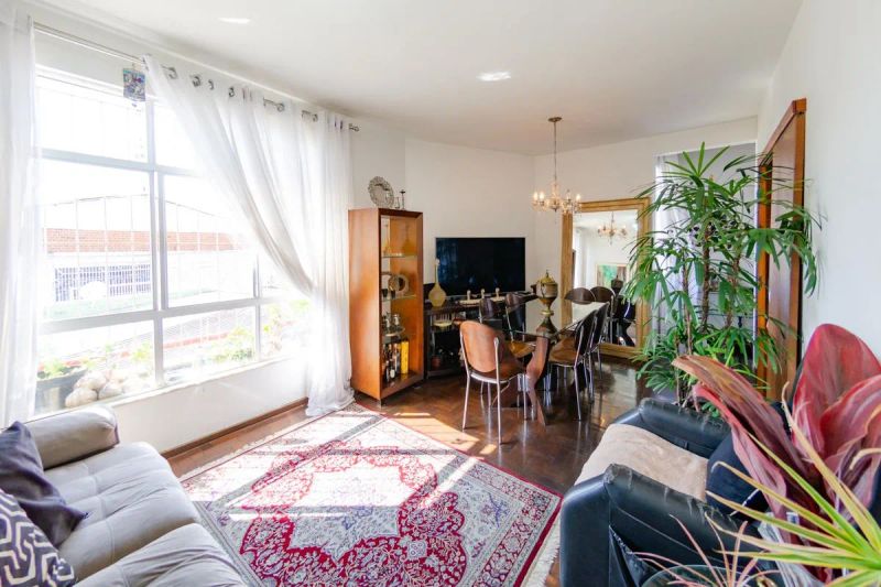 Apartamento com 2 quartos — Caiçaras, Belo Horizonte