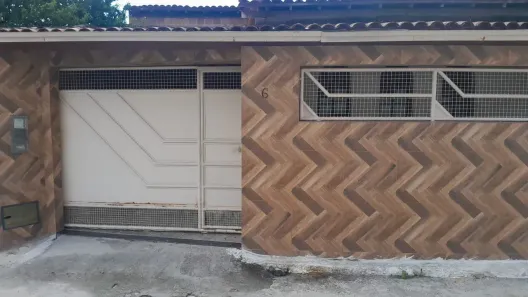 Casa com 2 Quartos à venda, 250m² no Jardim Petrolar, Alagoinhas