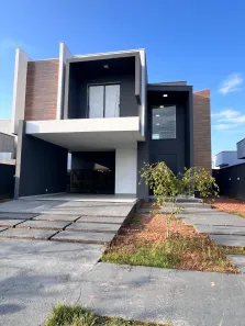 Casa de Condomínio com 3 Quartos à venda, 256m² no Aeroclube, Porto Velho