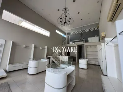 Prédio Comercial para alugar, 260m² no Centro, Uberlândia